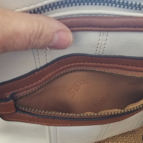 BOC cream and brown messenger bag - Picture 5 of 11